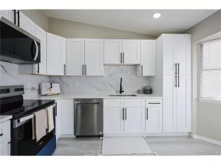 Photo #2: 2192573 Listing