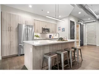 Photo #3: 2193699 Listing