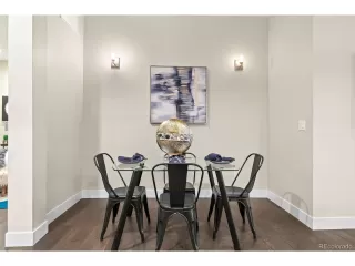 Photo #5: 2193699 Listing