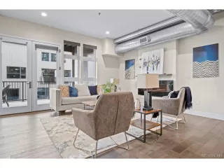 Photo #6: 2193699 Listing