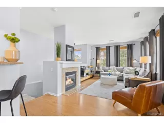 Photo #2: 2193947 Listing