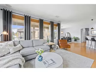 Photo #4: 2193947 Listing