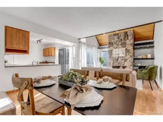 Photo #3: 2194139 Listing