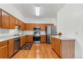 Photo #5: 2195041 Listing