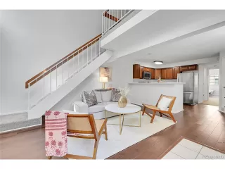 Photo #5: 2197185 Listing
