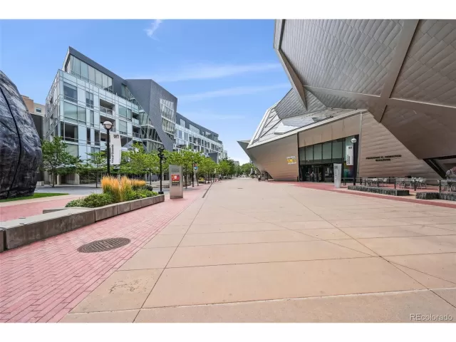 MLS: 2199381 Condo For Sale