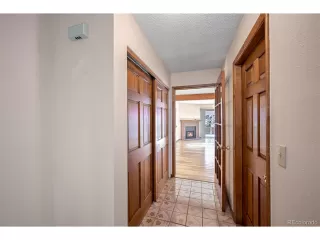 Photo #2: 2200944 Listing