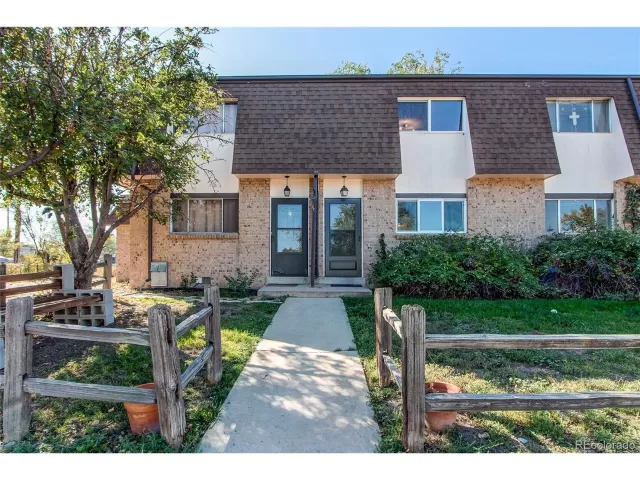 MLS: 2201256 Condo For Sale