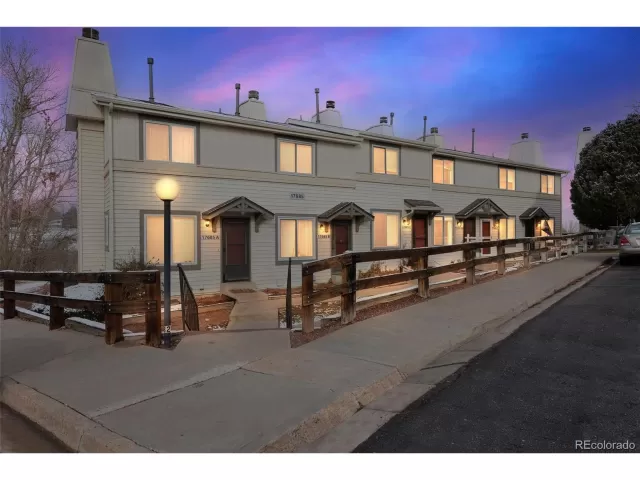MLS: 2202792 Condo For Sale