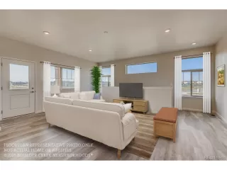 Photo #4: 2203393 Listing 