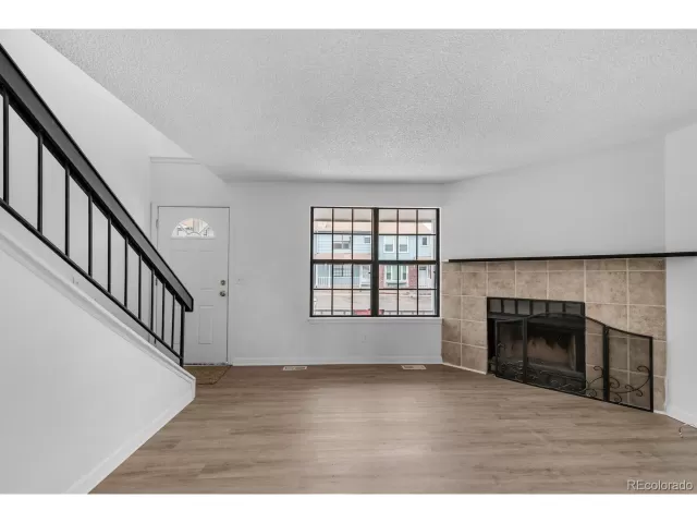 MLS: 2203607 Condo For Sale