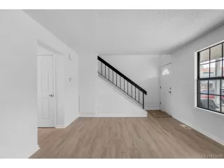 Photo #2: 2203607 Listing 