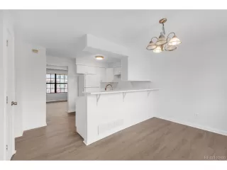 Photo #6: 2203607 Listing 