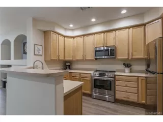 Photo #2: 2203952 Listing