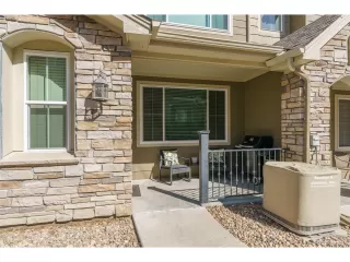 Photo #5: 2203952 Listing