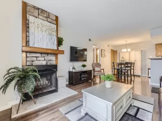 Photo #2: 2204131 Listing