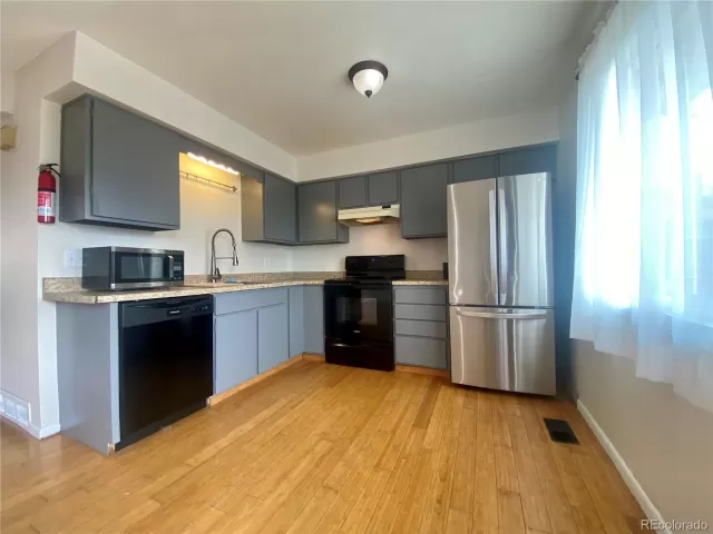 MLS: 2205506 Condo For Sale