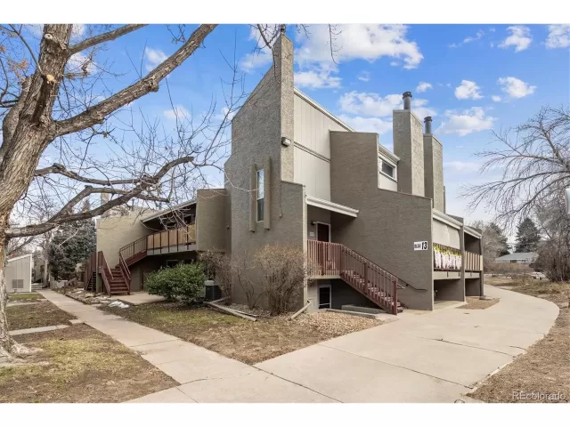 MLS: 2206486 Condo For Sale