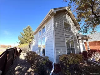 Photo #3: 2206984 Listing