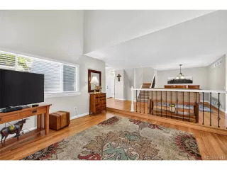 Photo #4: 2212806 Listing 