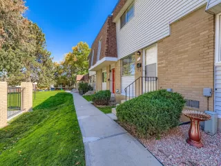 Photo #2: 2213239 Listing 