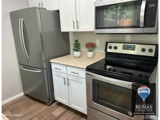 Photo #3: 2213379 Listing 