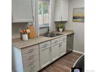 Photo #4: 2213379 Listing 