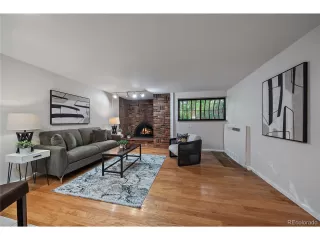 Photo #6: 2215022 Listing