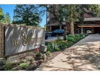 Photo #2: 2217043 Listing