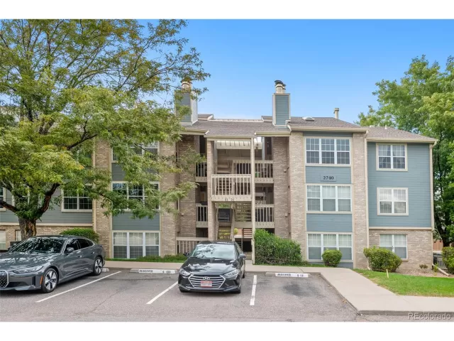 MLS: 2217264 Condo For Sale