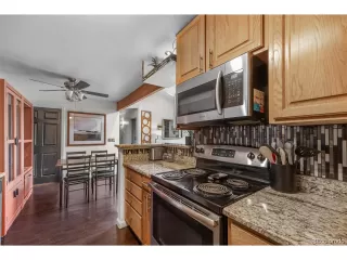 Photo #6: 2218702 Listing 