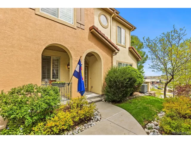 MLS: 2221641 Condo For Sale