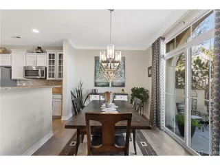 Photo #4: 2221641 Listing 