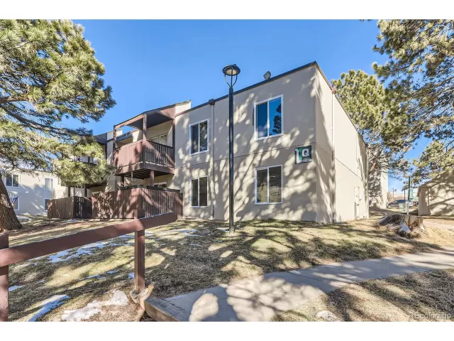 MLS: 2222919 Condo For Sale