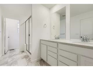 Photo #6: 2224189 Listing