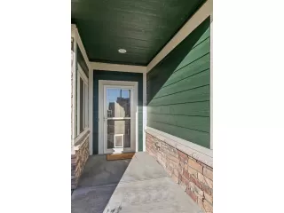 Photo #2: 2226677 Listing