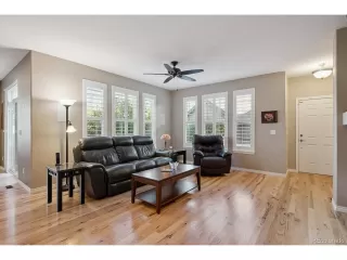 Photo #4: 2228336 Listing