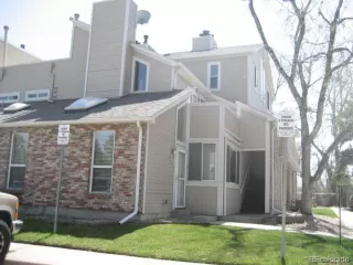 Browse active condo listings in GARRISON LAKES