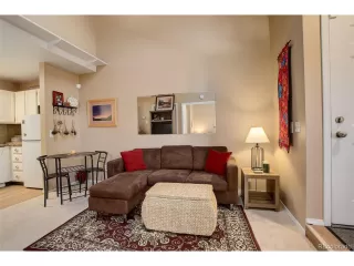 Photo #4: 2229674 Listing