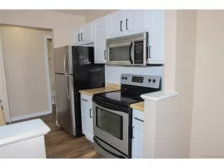 Photo #2: 2230709 Listing