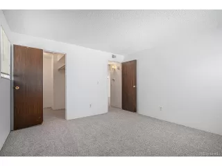 Photo #6: 2232257 Listing