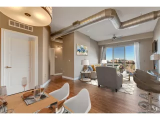 Photo #3: 2232653 Listing 