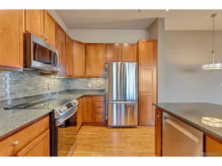 Photo #4: 2232653 Listing 