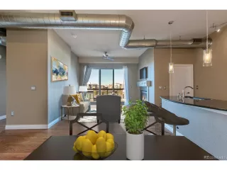 Photo #6: 2232653 Listing 