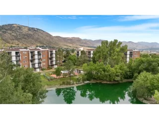 Primary Photo for MLS#: 2233499