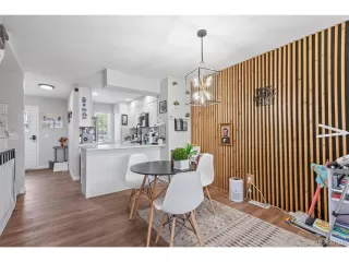 Photo #6: 2233532 Listing