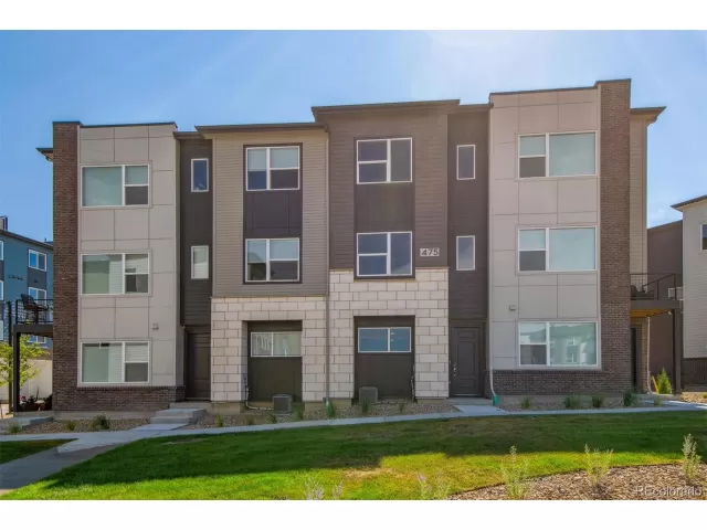 MLS: 2233715 Condo For Sale
