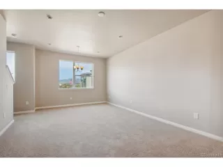 Photo #5: 2233715 Listing