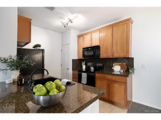 Photo #2: 2233861 Listing 