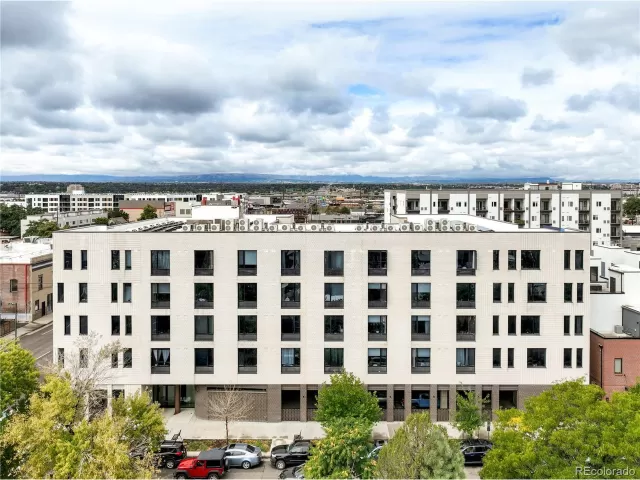 MLS: 2235809 Condo For Sale